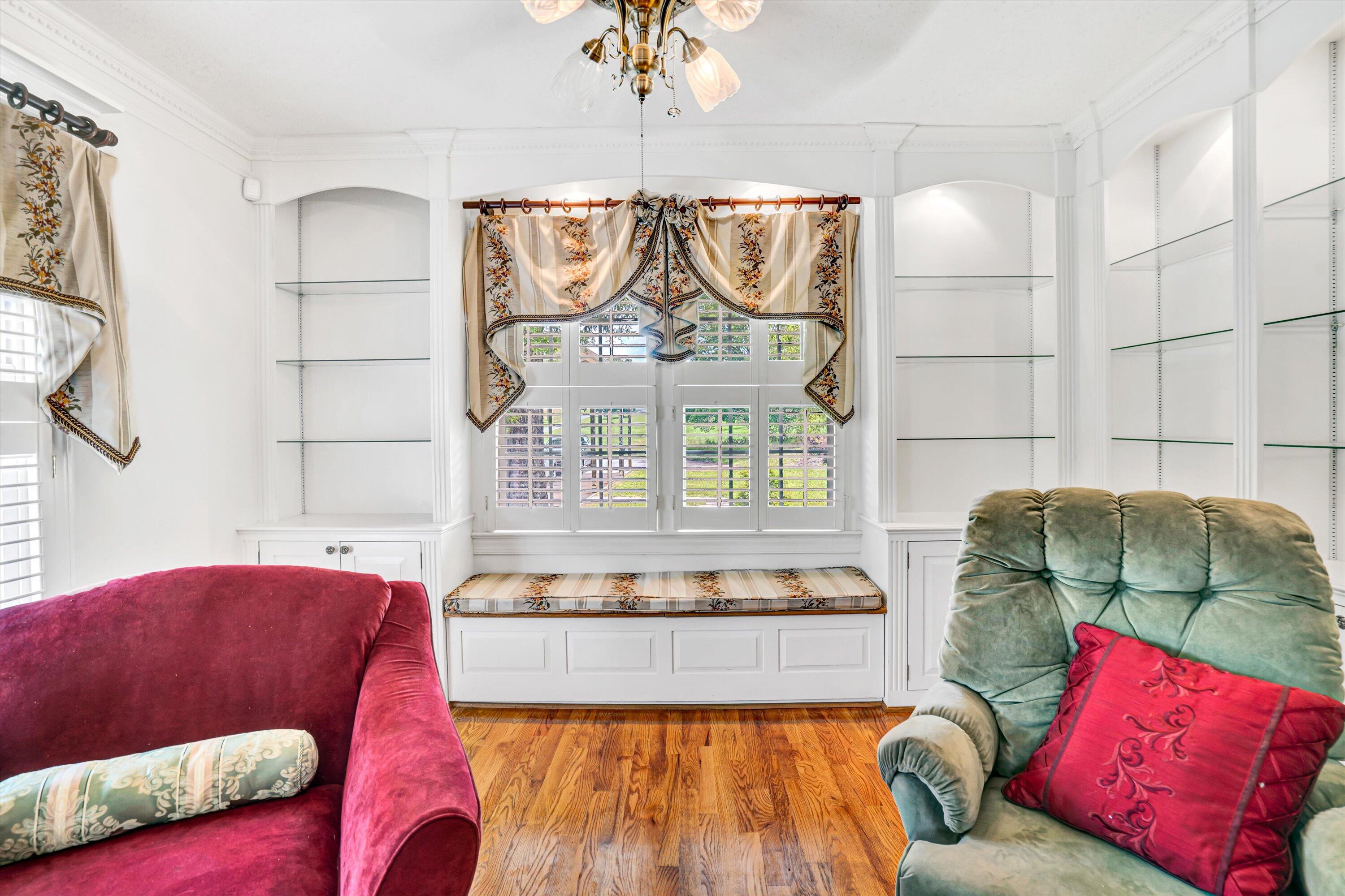 Front Sitting Room