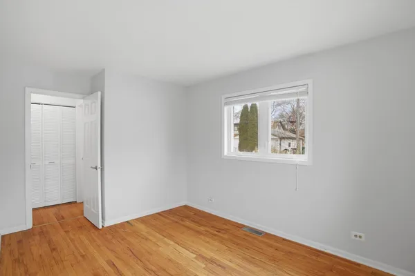 $3,000 | 8912 Windsor Lane, Bridgeview, IL 60455