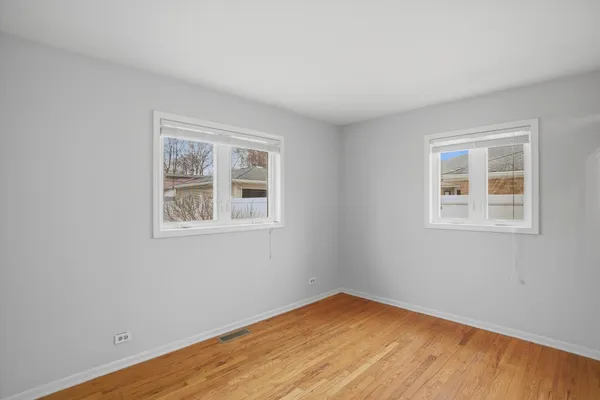 $3,000 | 8912 Windsor Lane, Bridgeview, IL 60455