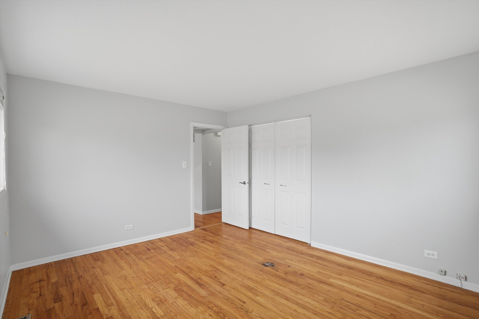 8912 Windsor Lane Bridgeview, IL 60455 - Photo 15 of 37