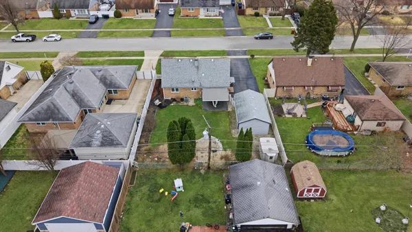 $3,000 | 8912 Windsor Lane, Bridgeview, IL 60455