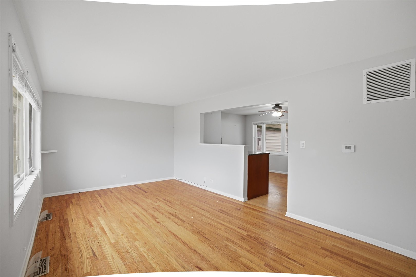 8912 Windsor Lane Bridgeview, IL 60455 - Photo 9 of 37