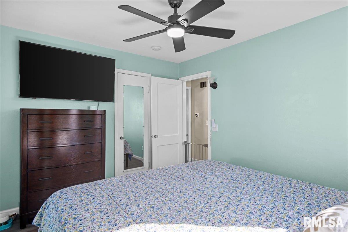 2100 East Hood Street Springfield, IL 62703 - Photo 14 of 23