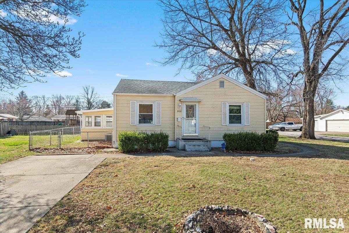 2100 East Hood Street Springfield, IL 62703 - Photo 22 of 23