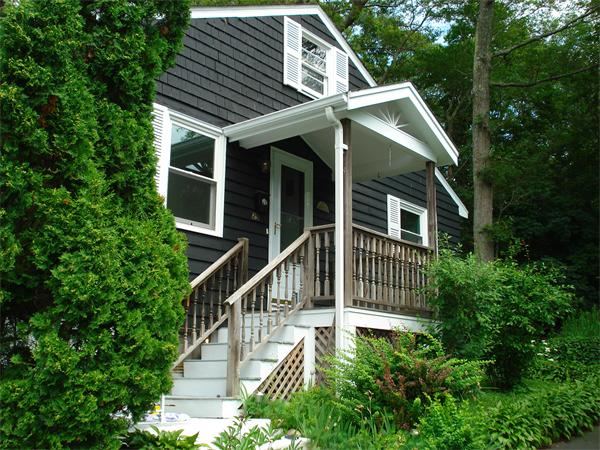 29 Englewood Road Gloucester, MA 01930 - Photo 2 of 10 Gallery Image 2