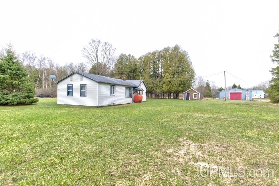 6193 G5 Road Escanaba, MI 49829 - Photo 32 of 36