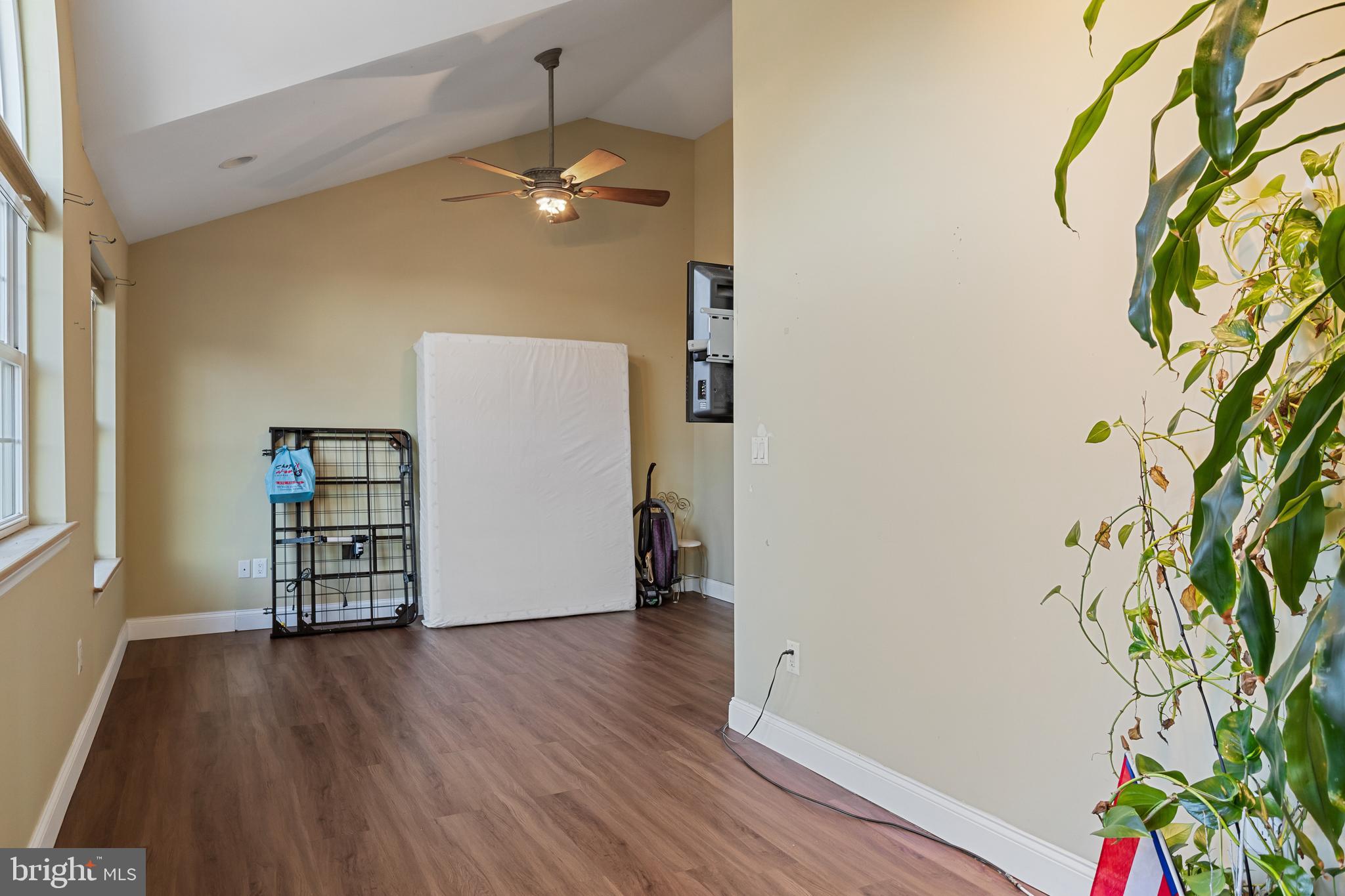 302 Austin Avenue Barrington, NJ 08007 - Photo 22 of 32