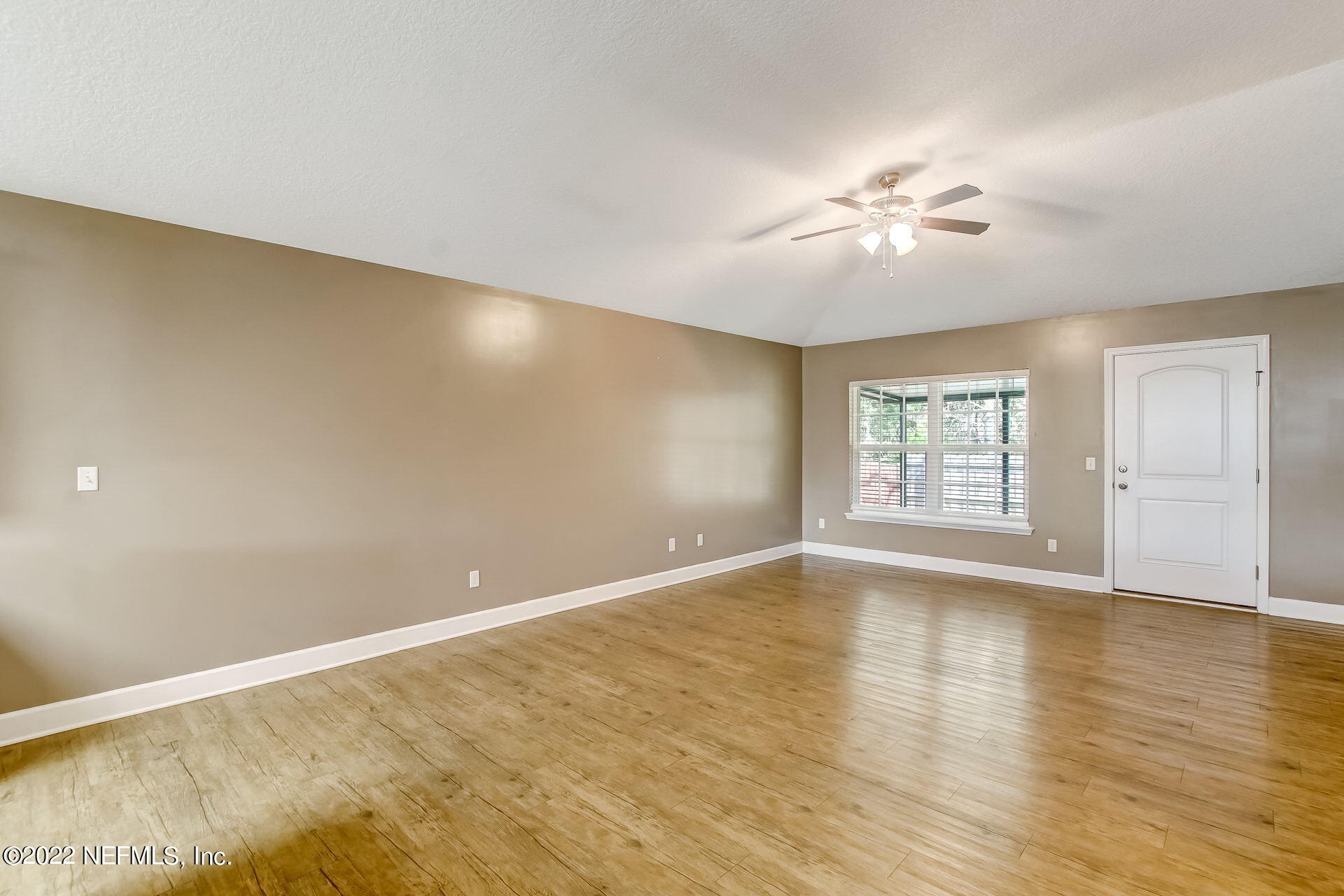 45261 Weaver Circle Callahan, FL 32011 - Photo 6 of 35 9-web-or-mls-4_45261 Weaver Cir