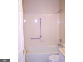 8 Acorn Road Manahawkin, NJ 08050 - Photo 6 of 16