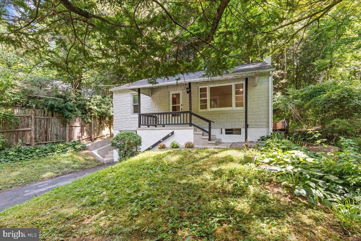 15 Hampshire Road Reading, PA 19608 - Photo 12 of 23 Welcome to your quiet retreat