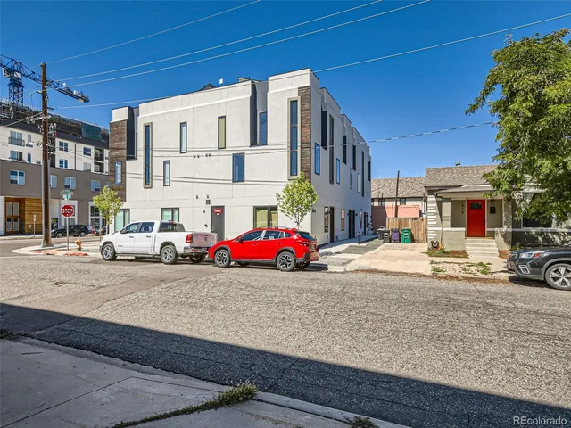 a view of a pathway of a building