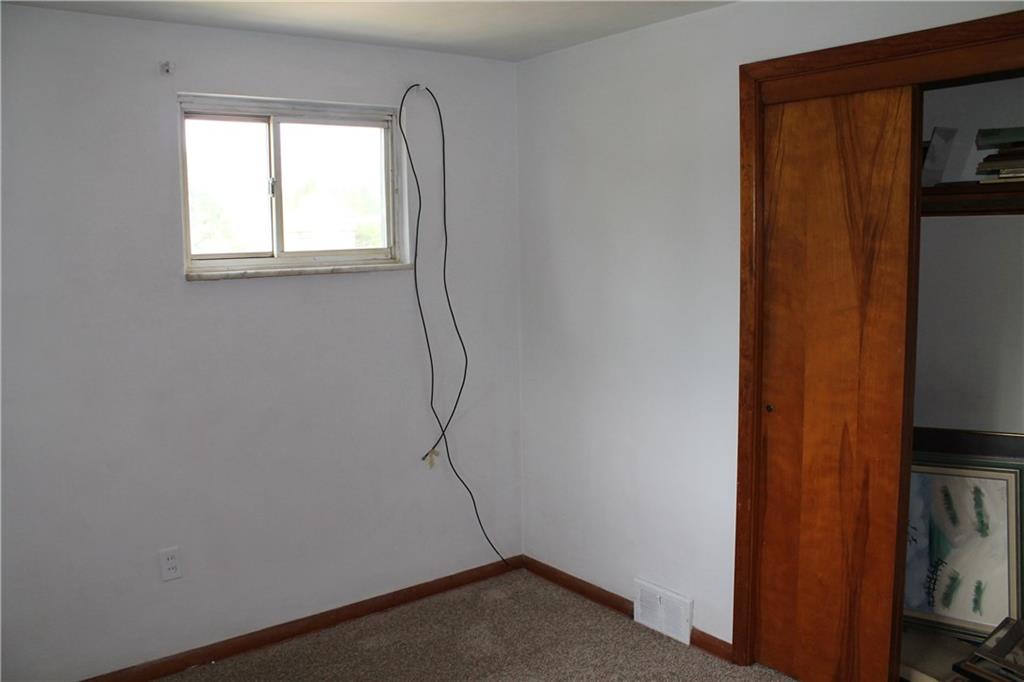 104 KIngs Road Braddock Hills, PA 15221 - Photo 15 of 23 Bedroom #1 with closet view.