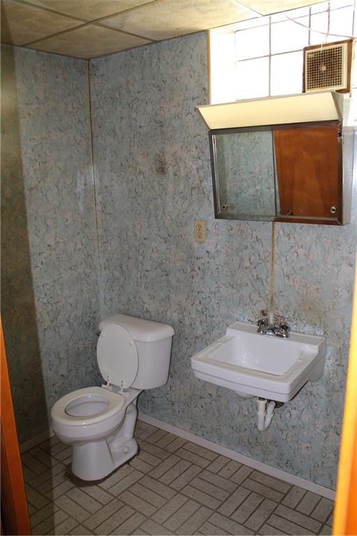 104 KIngs Road Braddock Hills, PA 15221 - Photo 20 of 23 Full bathroom in basement, to the right of the sink is a stand up shower.
