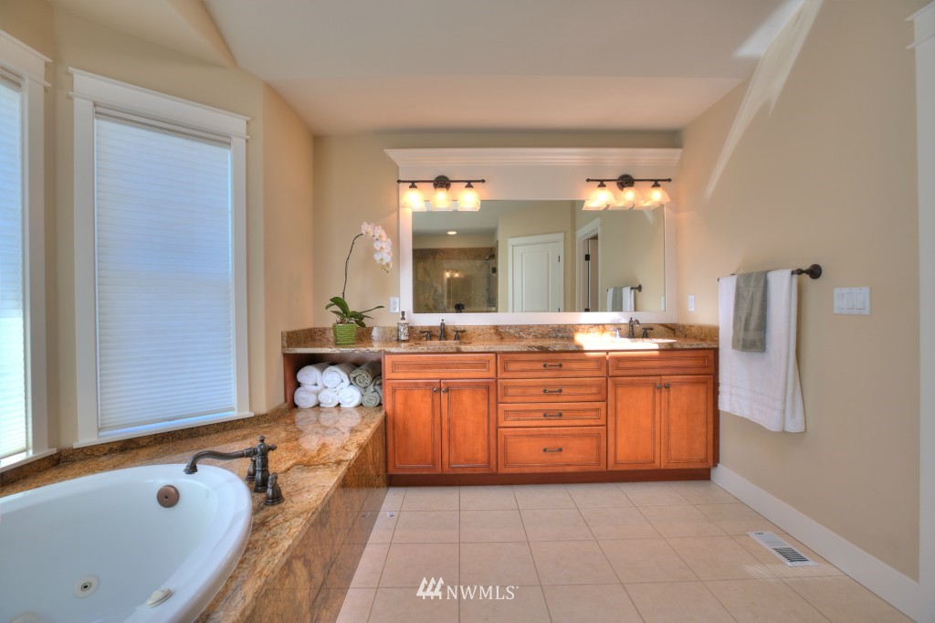 1322 North 36th Street Renton, WA 98056 - Photo 22 of 24