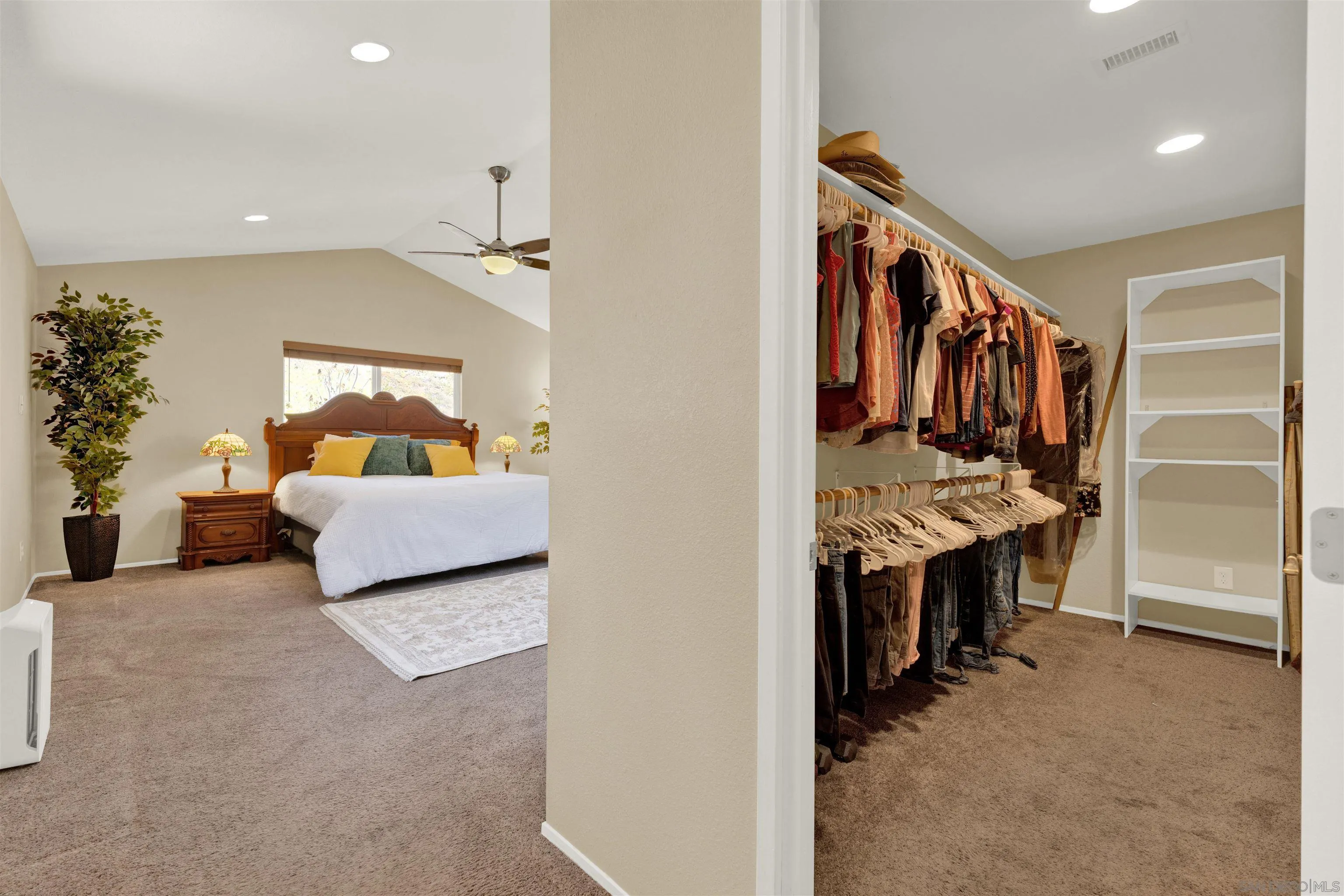9127 Northcote Road Santee, CA 92071 - Photo 9 of 16