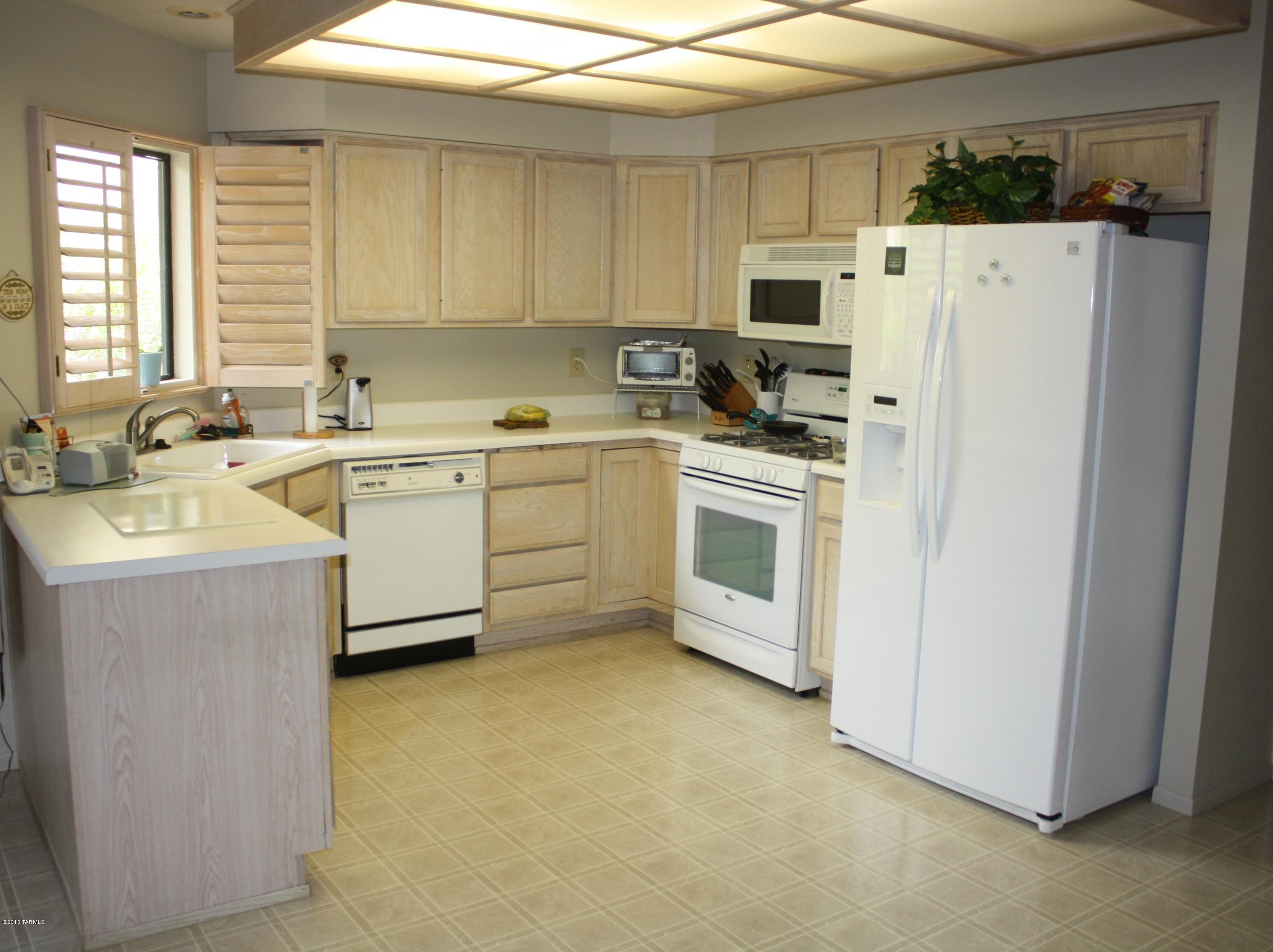 965 East Royal Ridge Drive Tucson, AZ 85755 - Photo 4 of 16
