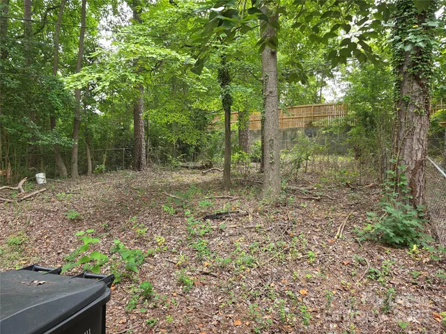 $1,199 | 3818 Winfield Drive, Charlotte, NC 28205