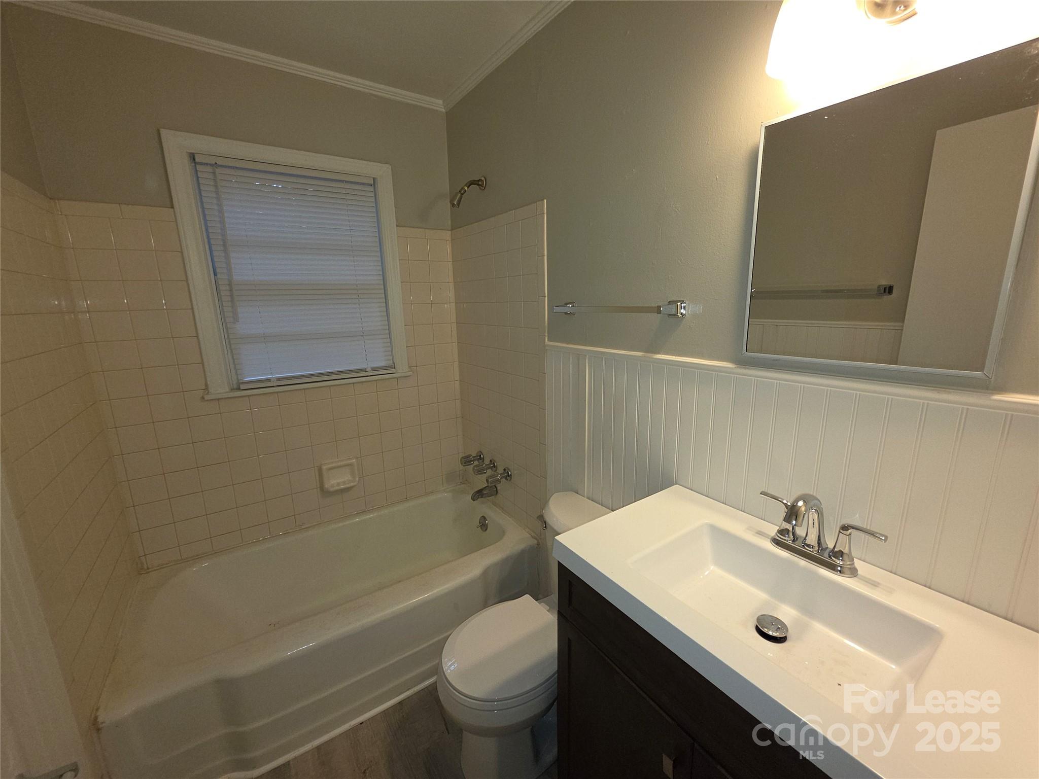 3818 Winfield Drive Charlotte, NC 28205 - Photo 9 of 12