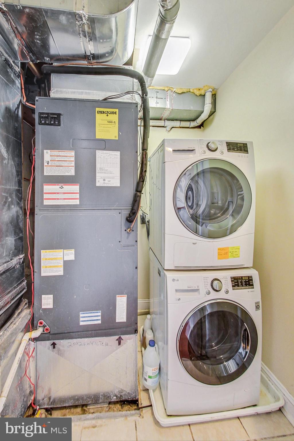 312 South Regester Street Baltimore, MD 21231 - Photo 26 of 48 Second level utility/laundry