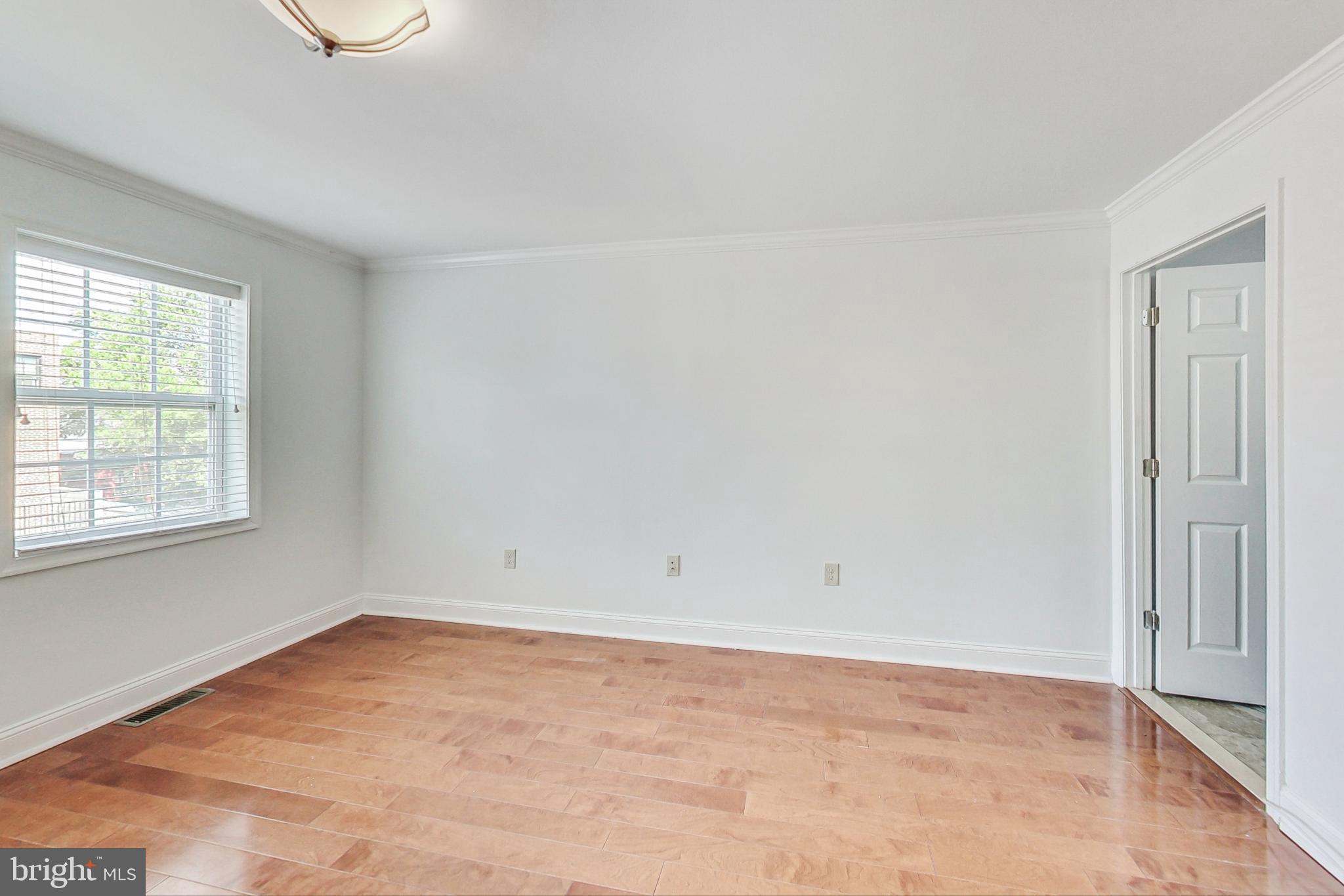 312 South Regester Street Baltimore, MD 21231 - Photo 30 of 48 Bedroom 3