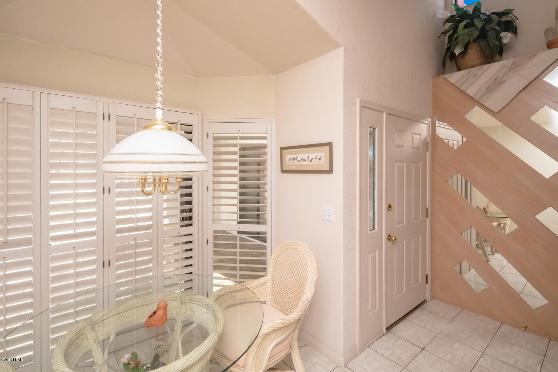 375 London Bridge Road, Unit 65 Lake Havasu City, AZ 86403 - Photo 16 of 35 Kitchen Dining