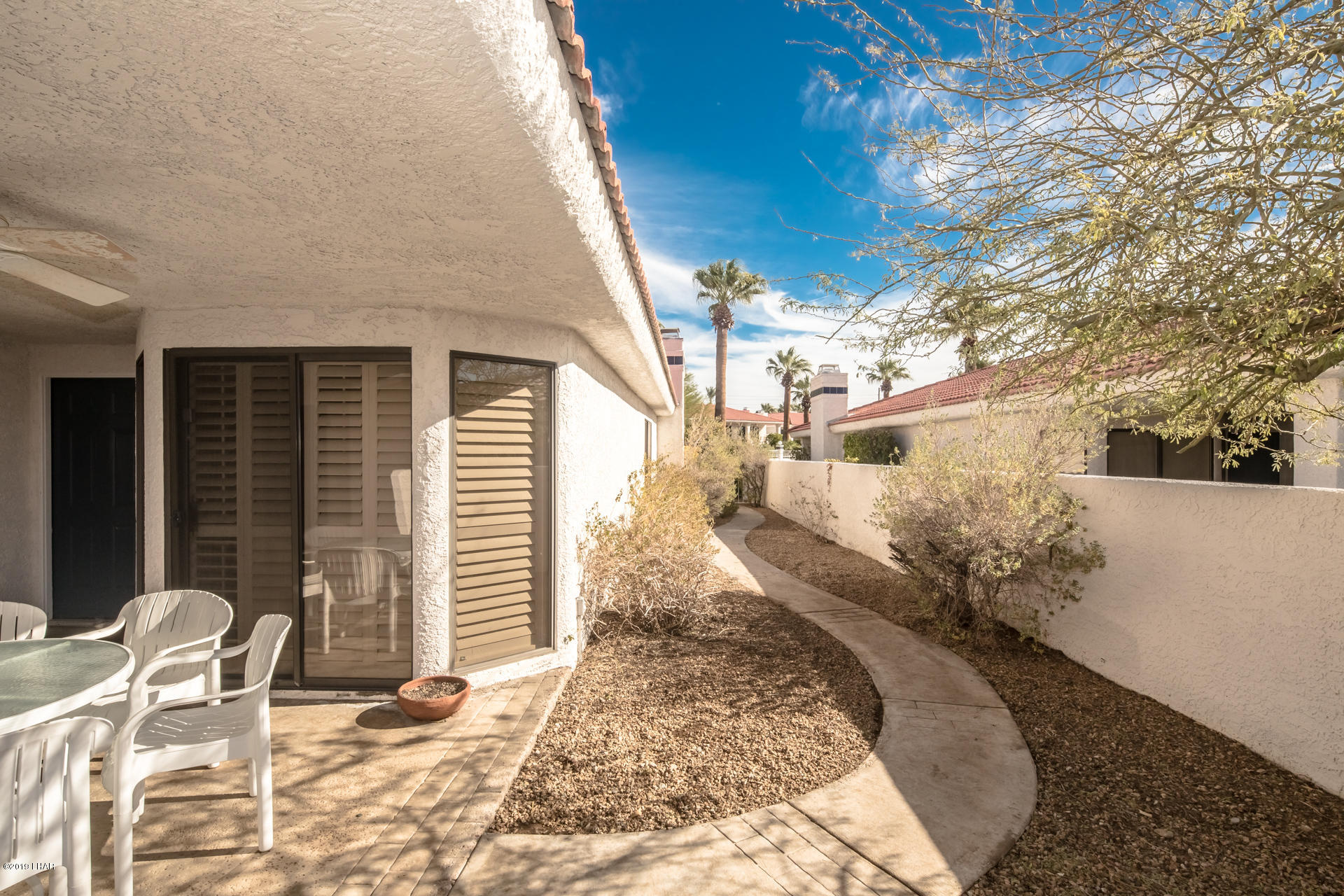375 London Bridge Road, Unit 65 Lake Havasu City, AZ 86403 - Photo 4 of 35 Easy landscaping......