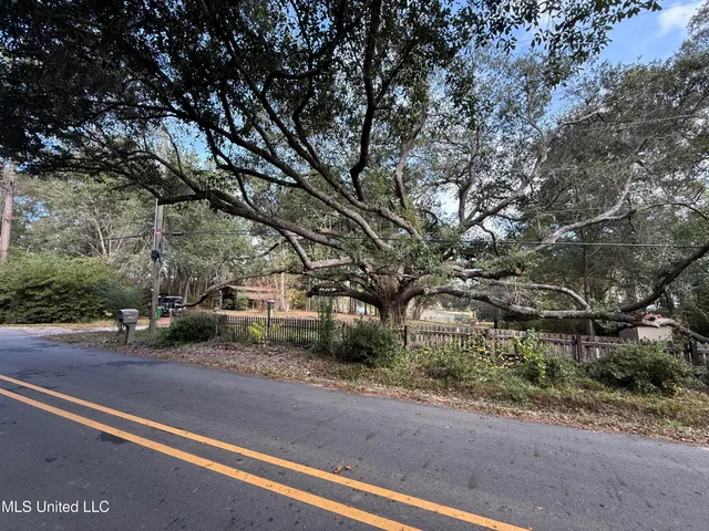 $97,777 | 16404 Lake Drive West, Vancleave, MS 39565