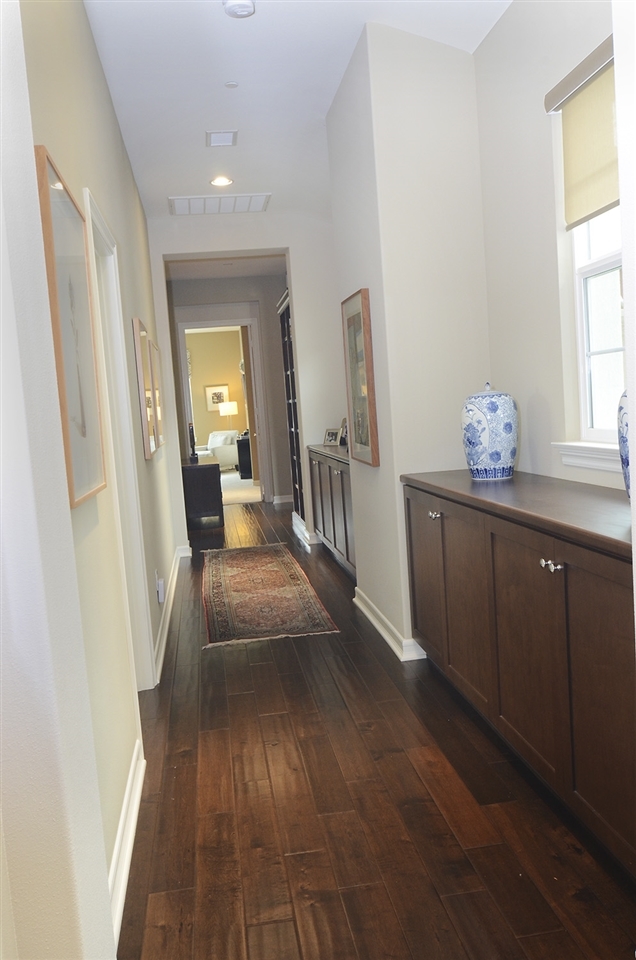 927 Bluejack Road Encinitas, CA 92024 - Photo 17 of 25 Gallery Image 17