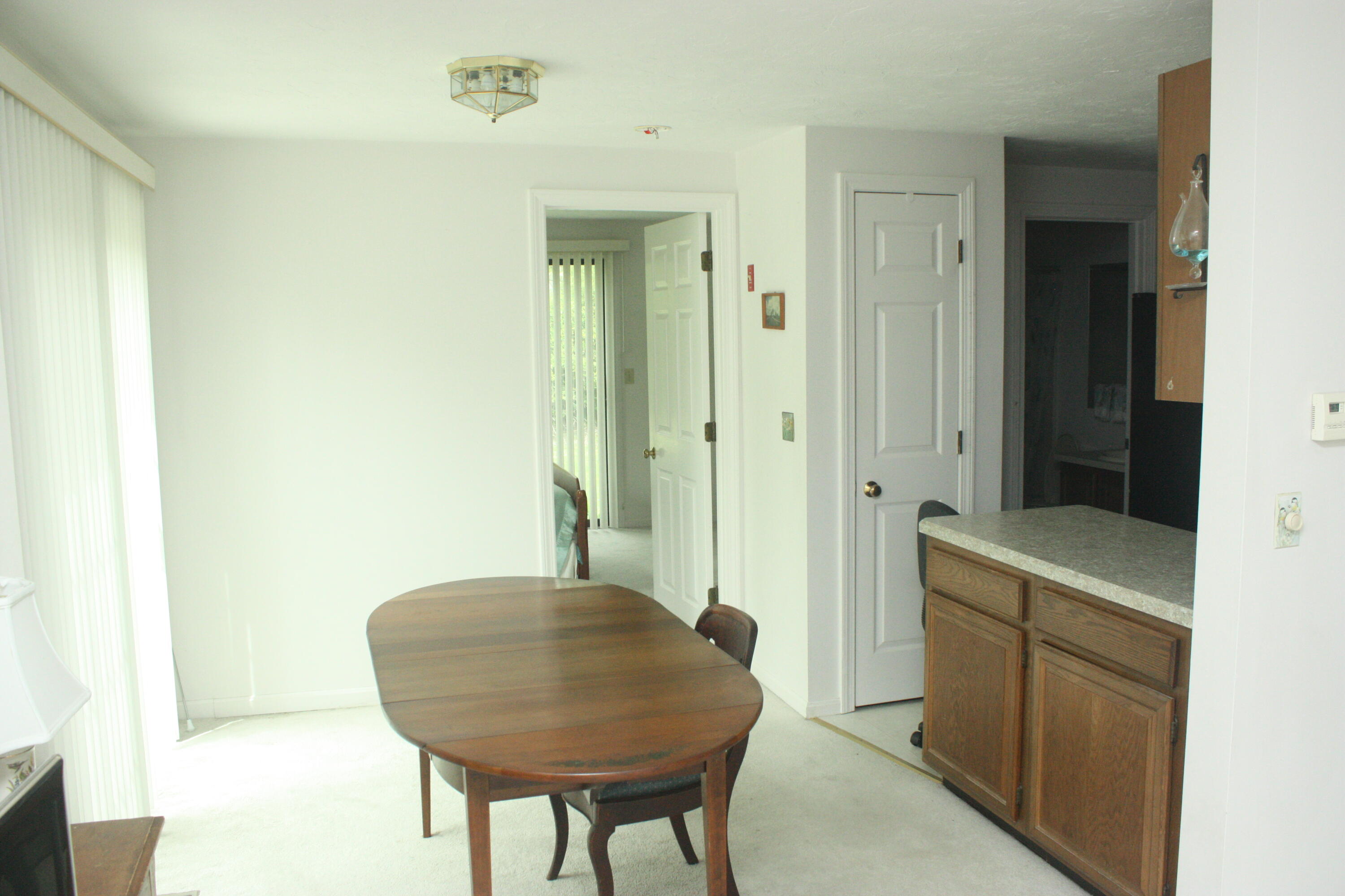 45 West Road, Unit 2F Orleans, MA 02653 - Photo 9 of 20 dining table