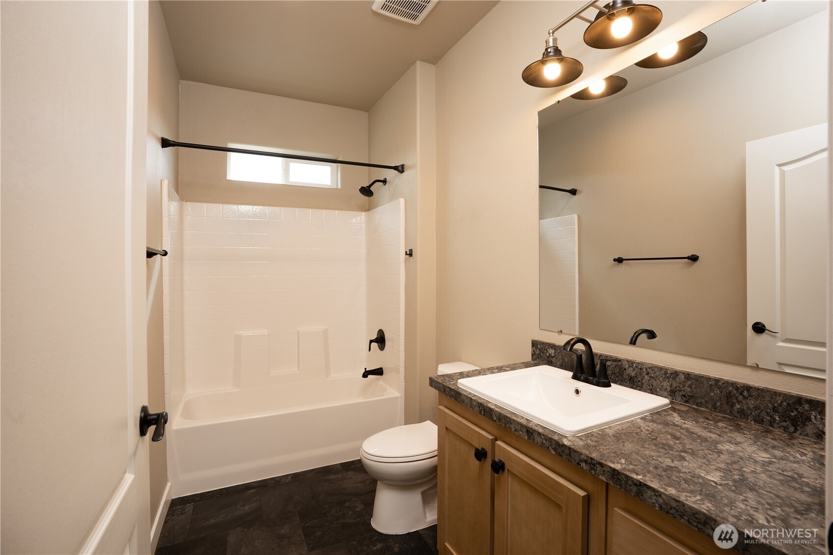 203 Oppelt Road Chehalis, WA 98532 - Photo 16 of 39 Gallery Image 16