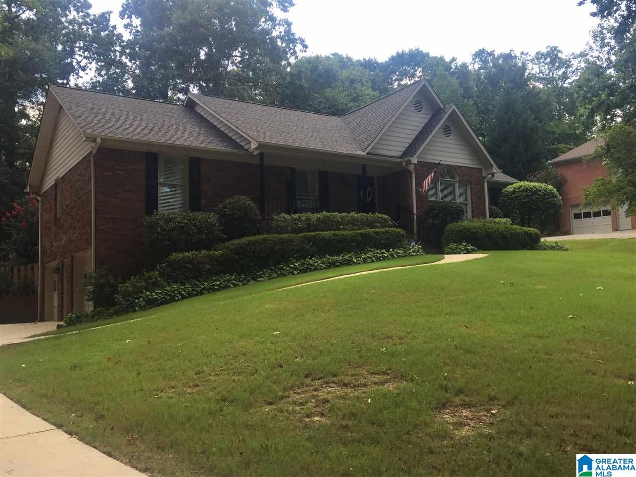 954 Diane Street Southwest Leeds, AL 35094 - Photo 2 of 38