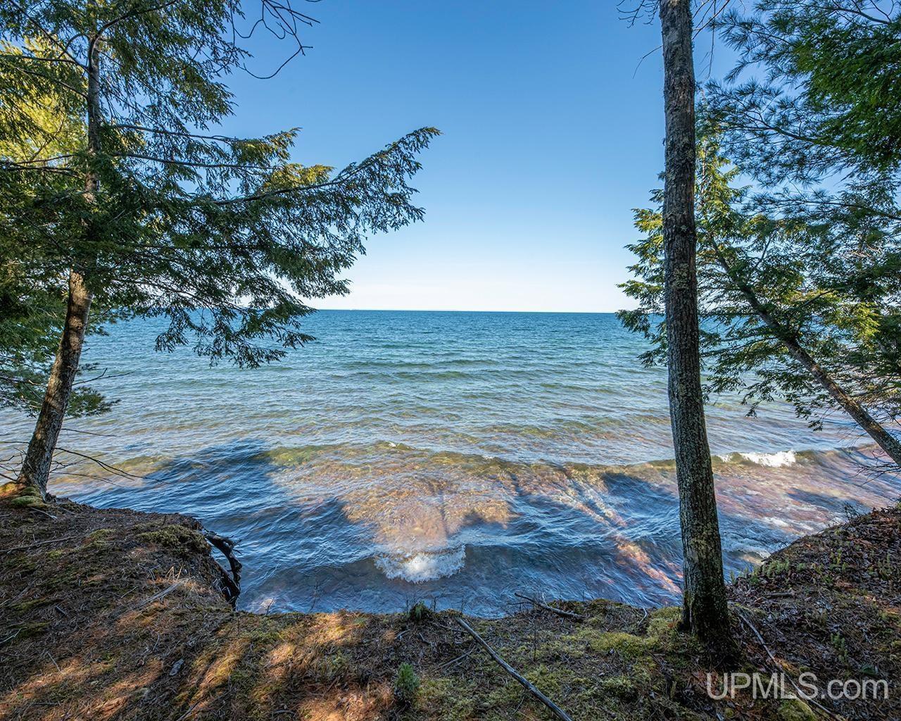 2 Eagles Nest Road Marquette, MI 49855 - Photo 6 of 37
