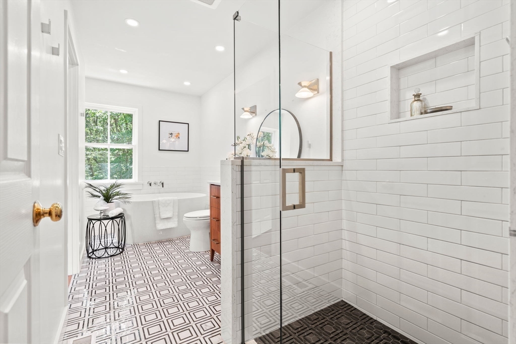 5 S Commons, Unit D Lincoln, MA 01773 - Photo 18 of 31