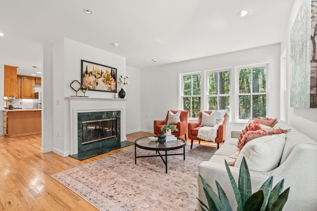 5 S Commons, Unit D Lincoln, MA 01773 - Photo 3 of 31