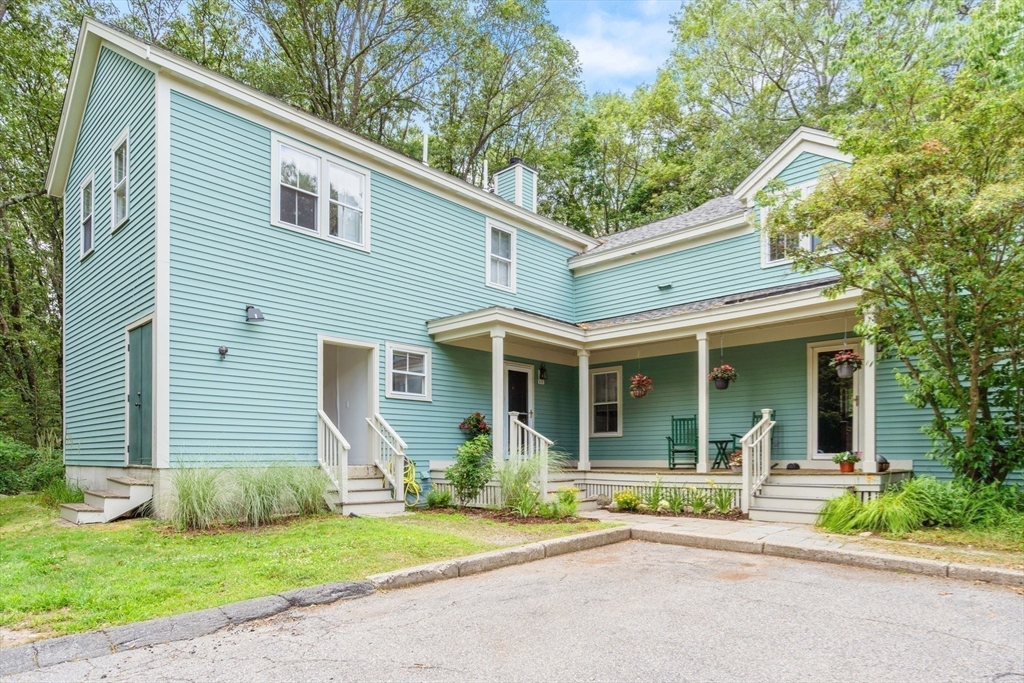 5 S Commons, Unit D Lincoln, MA 01773 - Photo 6 of 31