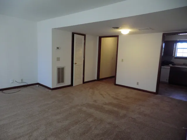 $1,200 | 400 Clearwater Drive, Nashville, TN 37217