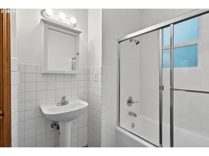 $625,000 | 3119 Southwest Dosch Road, Portland, OR 97239