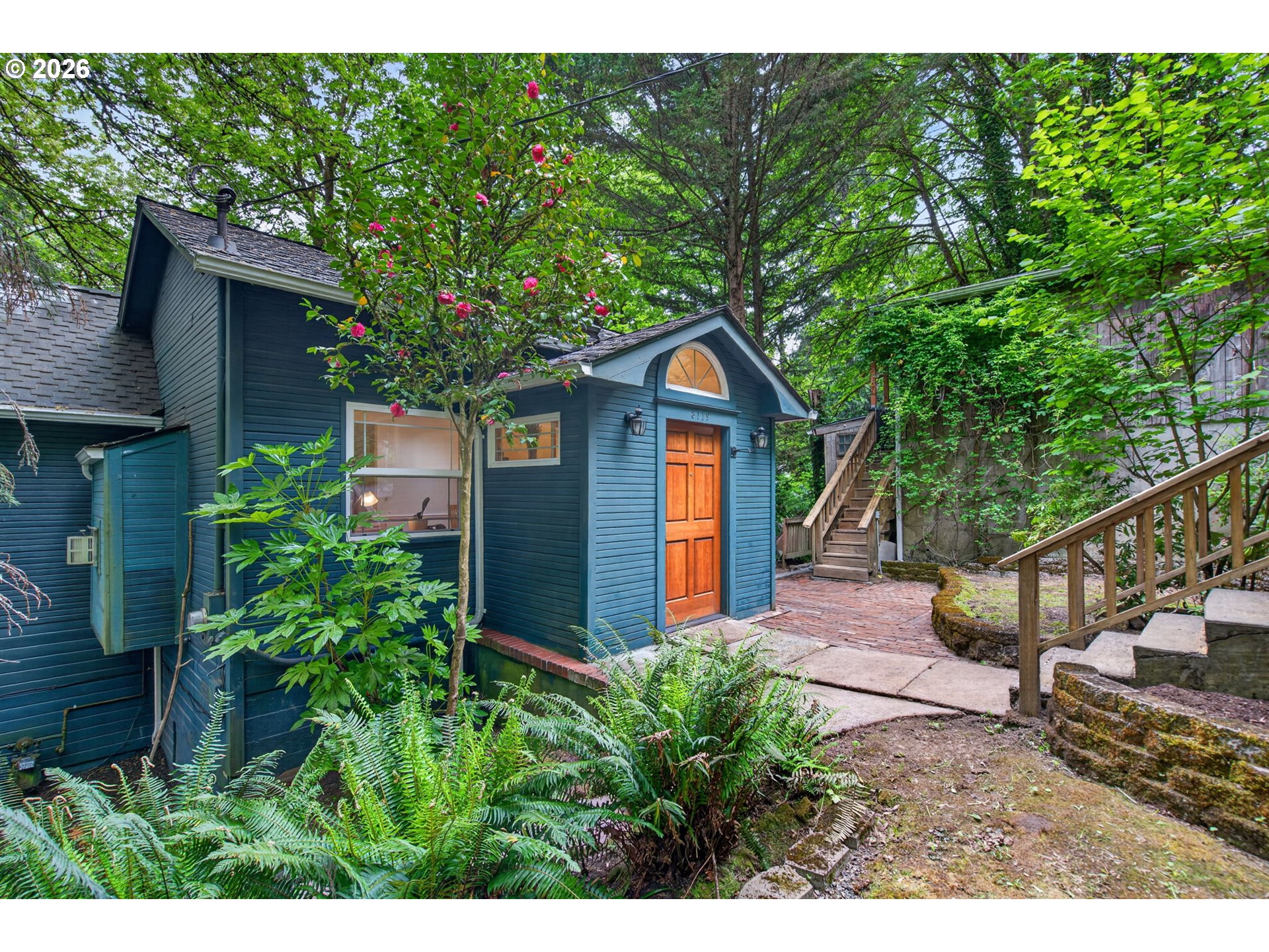3119 Southwest Dosch Road Portland, OR 97239 - Photo 4 of 46