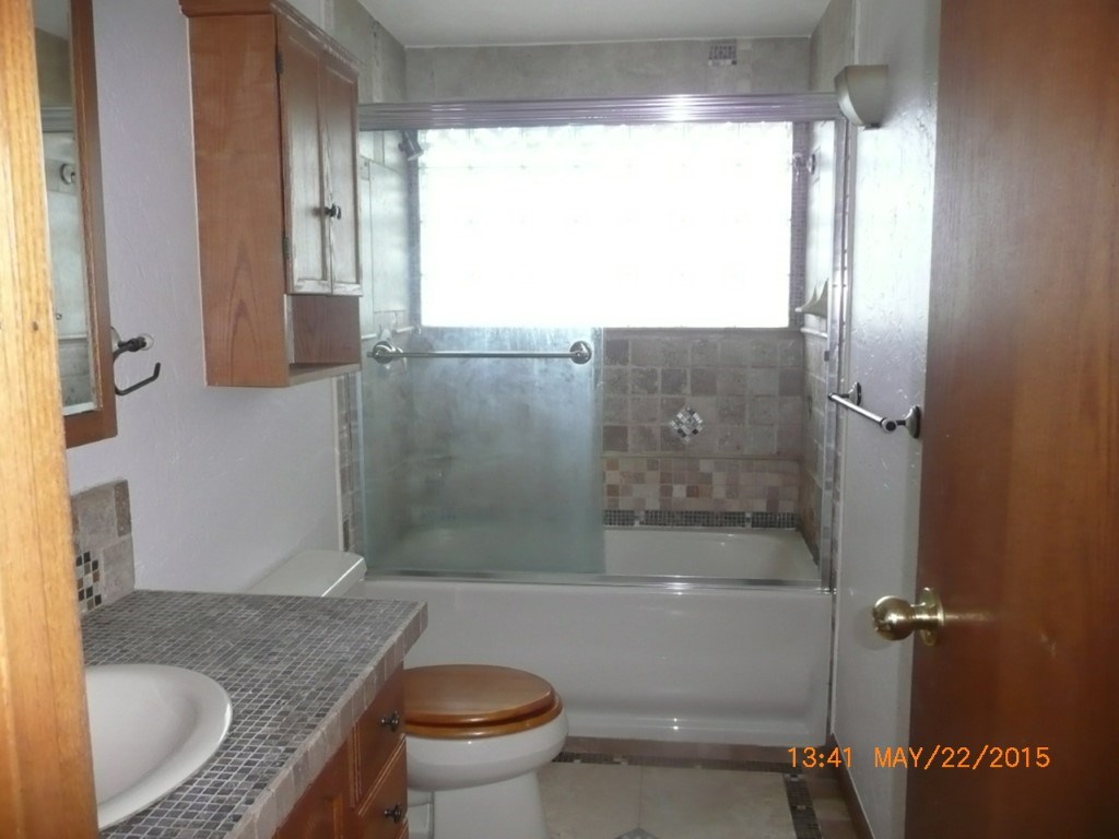 5306 North Vincent Road Newman Lake, WA 99025 - Photo 11 of 16 Gallery Image 11