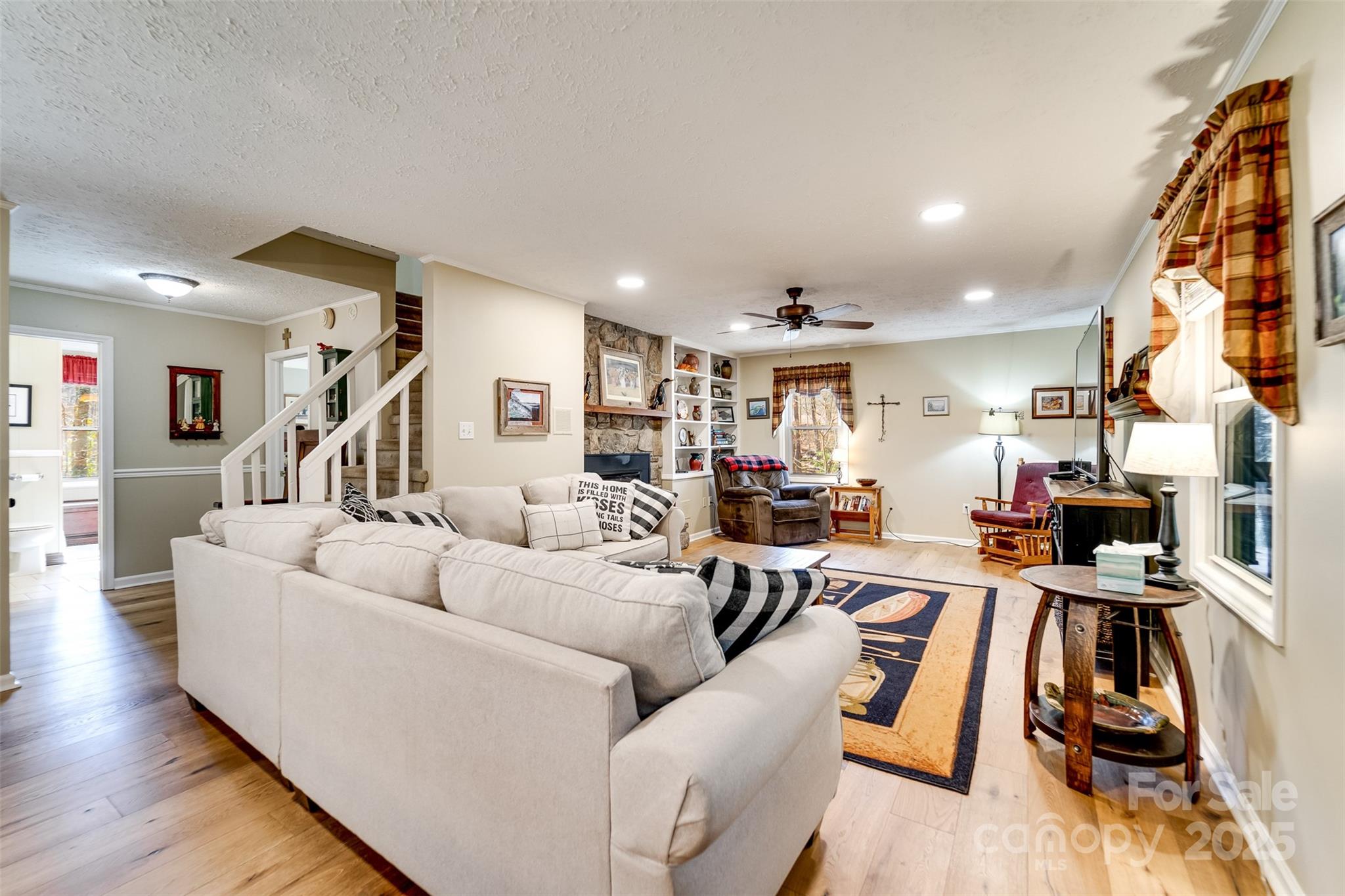 1832 University Heights Road Cullowhee, NC 28723 - Photo 6 of 48 Gallery Image 6