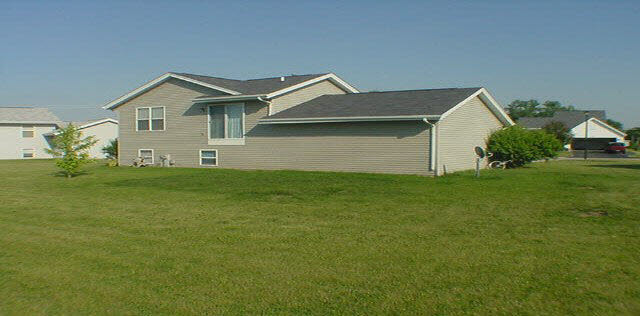 4238 Tesa Road Rockford, IL 61109 - Photo 4 of 4 Gallery Image 4