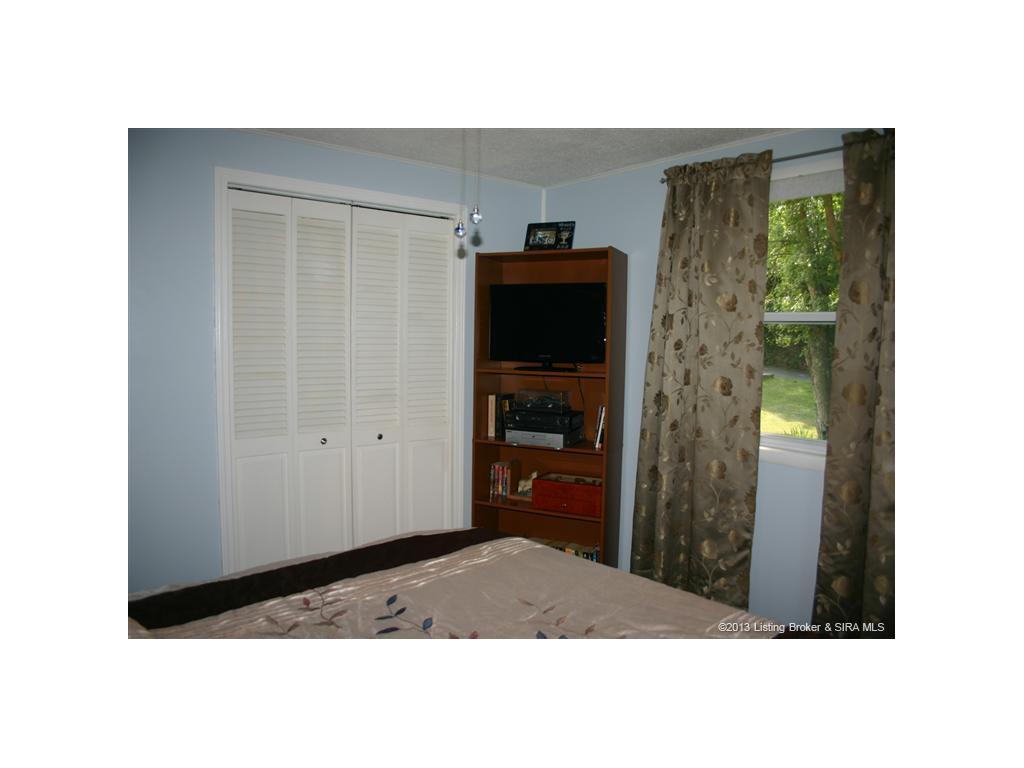 7764 Frank Ott Road Georgetown, IN 47122 - Photo 15 of 30