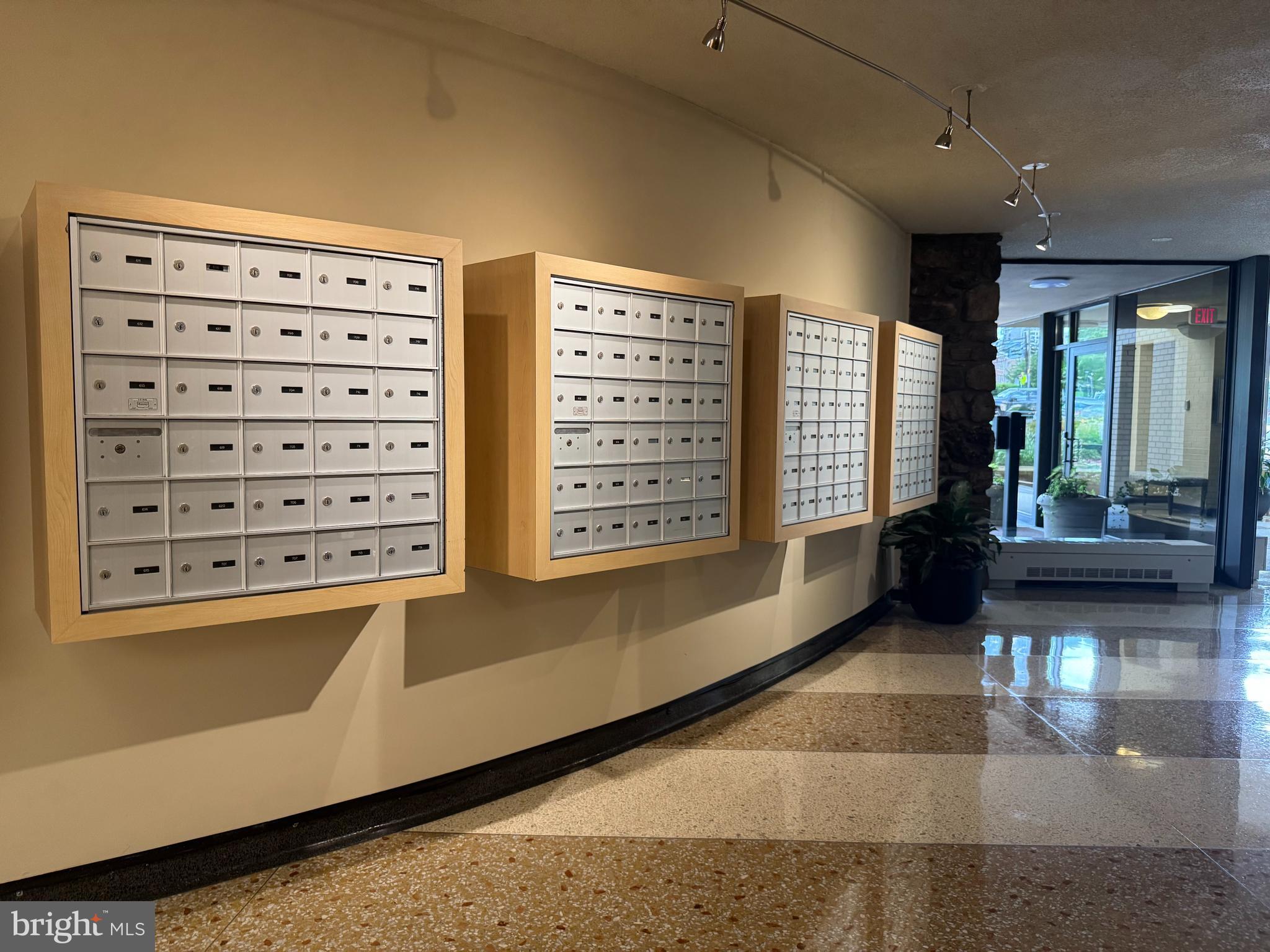 4242 East-West Highway, Unit 618 Chevy Chase, MD 20815 - Photo 16 of 17 Mailboxes.