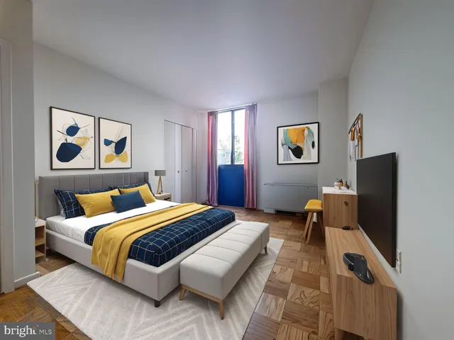 $290,000 | 4242 East-West Highway, Unit 618, Chevy Chase, MD 20815