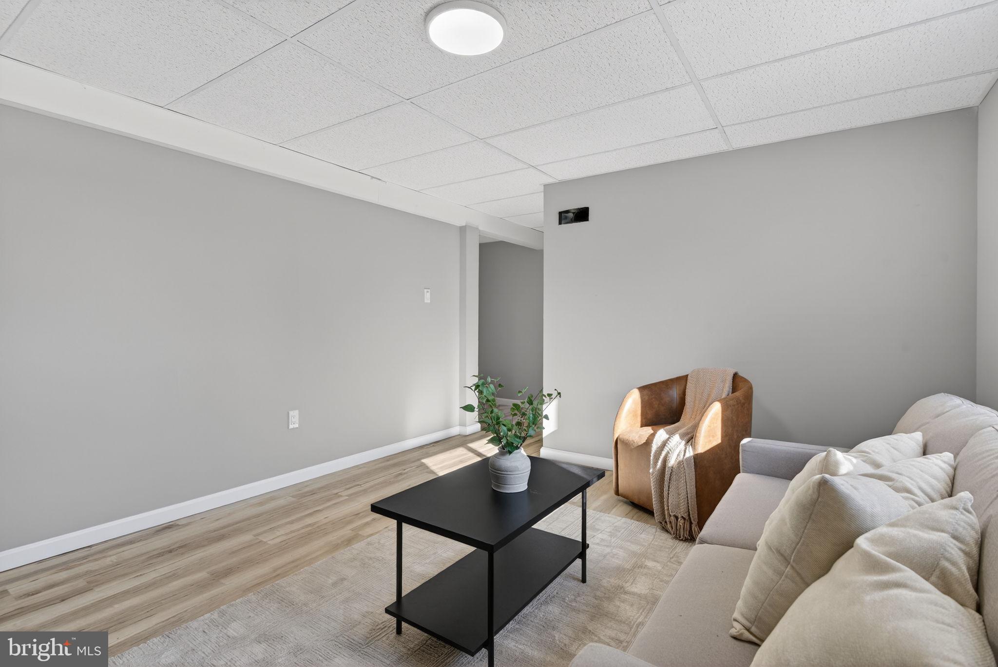 1721 Pioneer Road Lancaster, PA 17602 - Photo 31 of 44