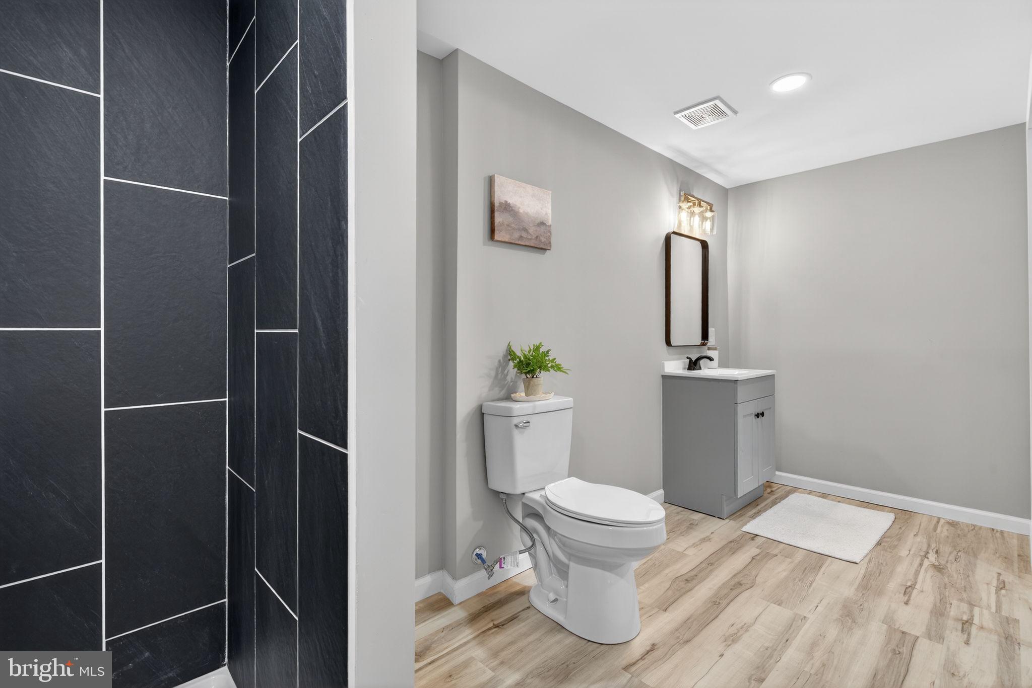 1721 Pioneer Road Lancaster, PA 17602 - Photo 37 of 44