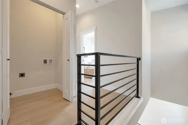 $639,800 | 1603 Southwest Kenyon Street, Seattle, WA 98106