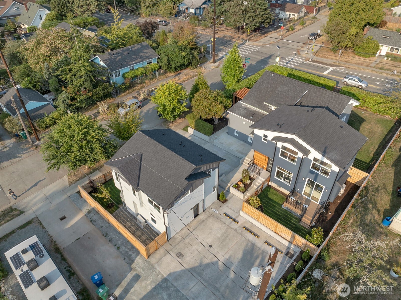 1603 Southwest Kenyon Street Seattle, WA 98106 - Photo 18 of 19