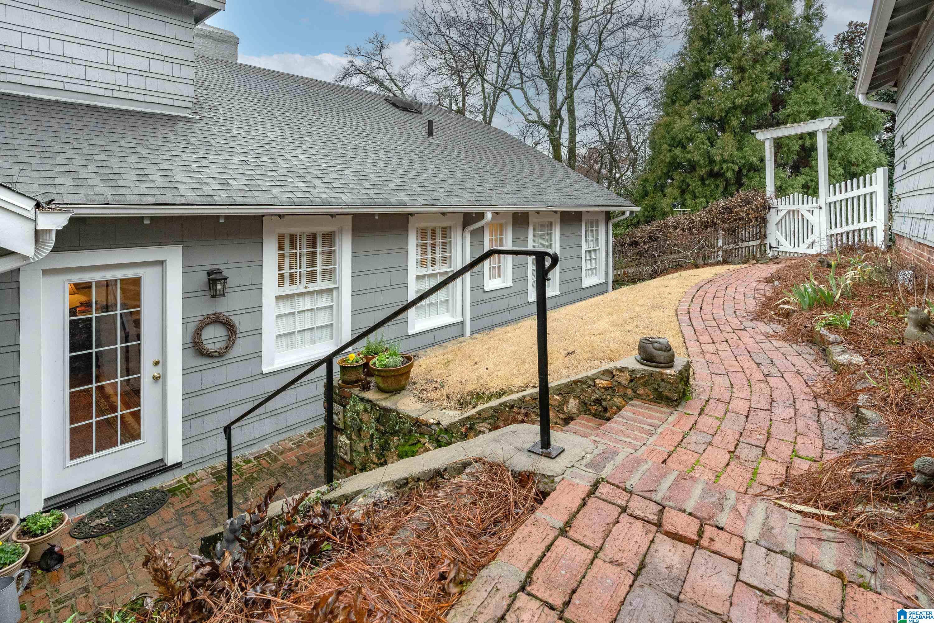 2828 Carlisle Road Birmingham, AL 35213 - Photo 34 of 35