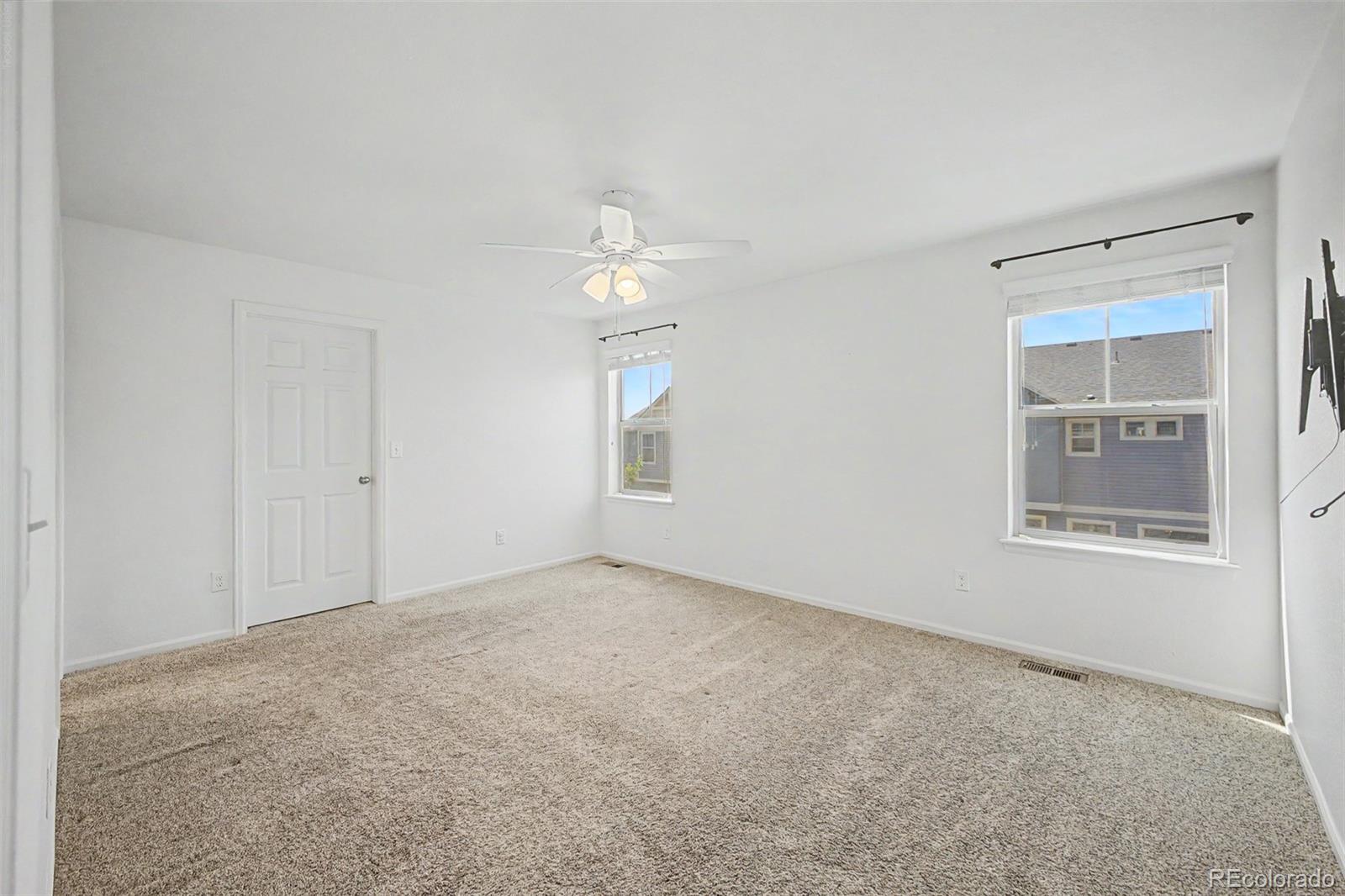 10537 Racine Way Commerce City, CO 80022 - Photo 16 of 41 Gallery Image 16